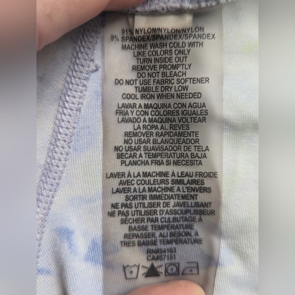 2 Pair Women's Athletic/Performance Leggings size XL - Picture 10 of 16